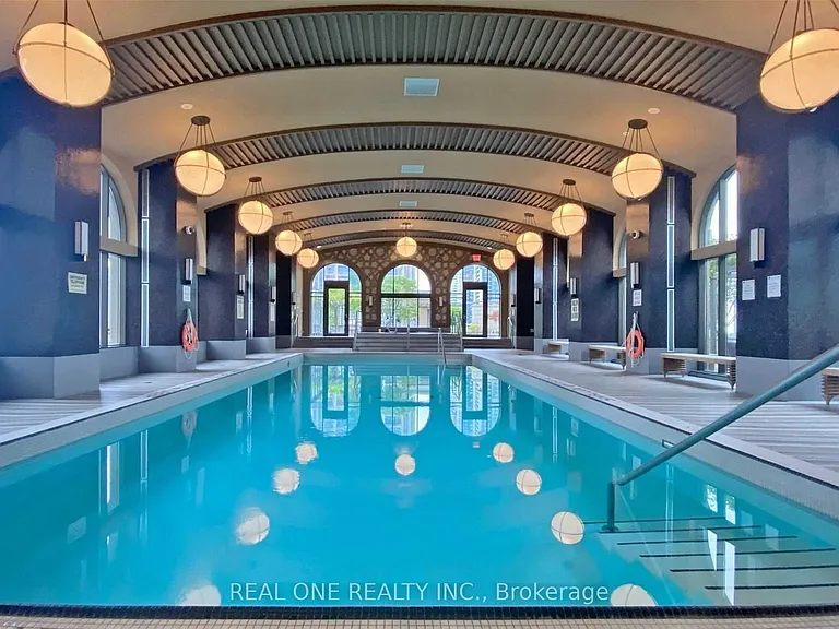 385 Prince Of Wales Dr #1311 — Photo 20