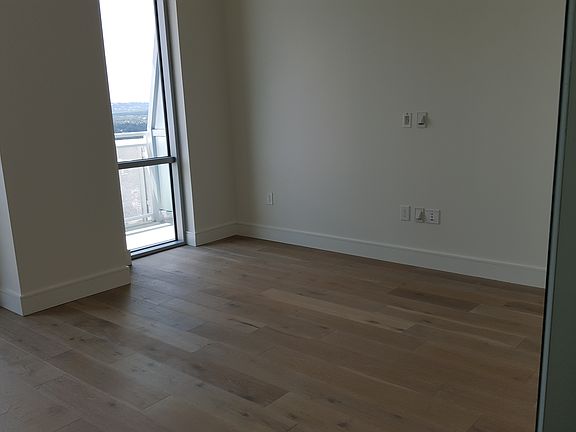 3rd image of 222 West Ave Unit 2604