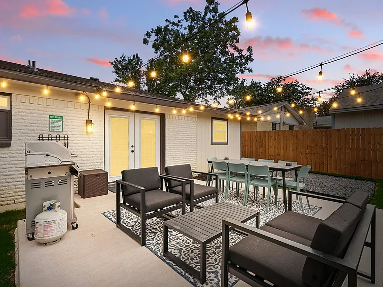 3321 Ridgehaven St — Photo 32