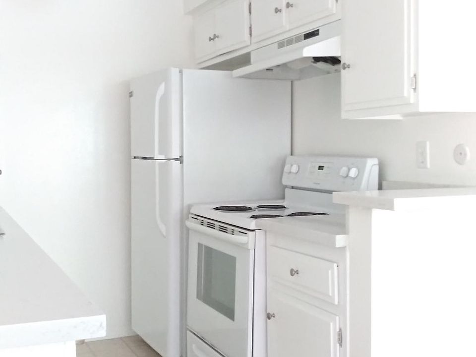 Model Unit- Vacant units may slightly differ