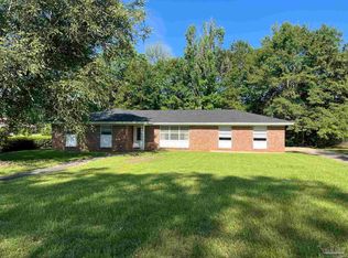 208 14th Ave, Atmore, AL 36502