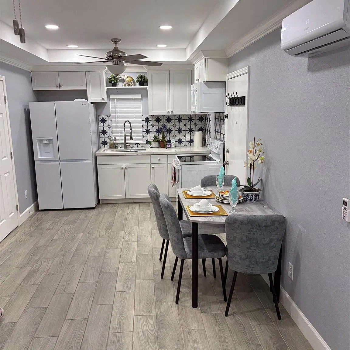 2 bed, 1.0 bath, 525 sqft, $1,600 — Photo 2