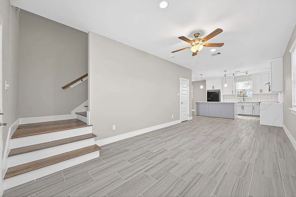 3 bed, 2.5 bath, 1664 sqft, $1,750 — Photo 3