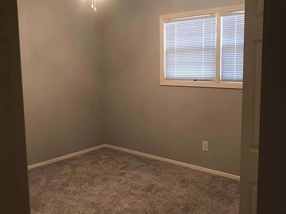 4th image of 4425 Mesa Cir