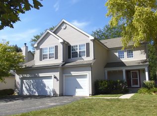 1219 Vista Dr, Gurnee, IL 60031