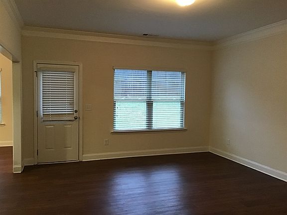 5th image of 2432 Folsom St