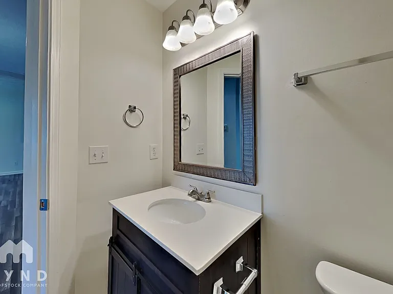 2401 Pinyon Dr — Photo 13