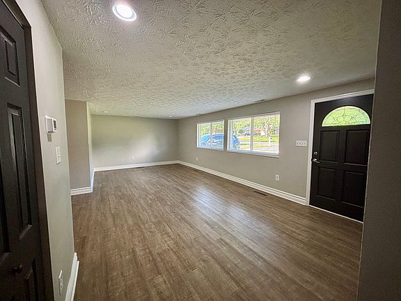 2nd image of 9271 Shawhan Dr