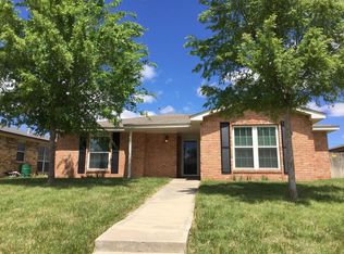 1008 Sterling Dr, Amarillo, TX 79110