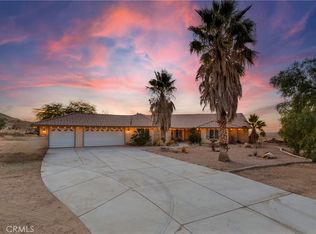 10252 Bella Vista St, Apple Valley, CA 92308
