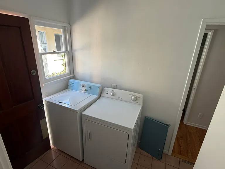 118 Breeze Ave — Photo 14