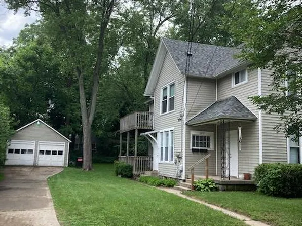 920 10th St NW #2, Grand Rapids, MI 49504