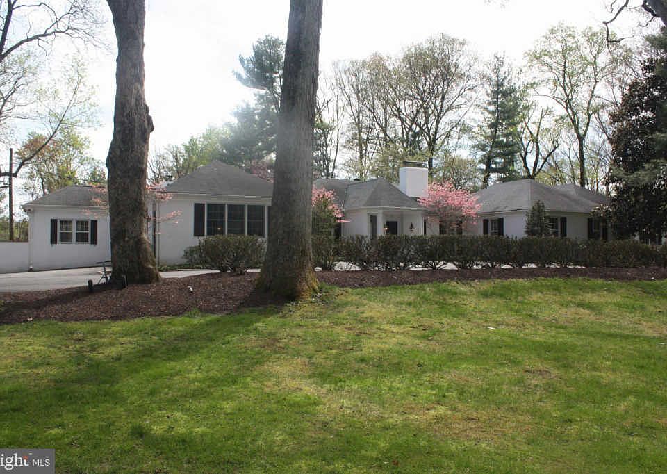 1st image of 1401 Langley Pl