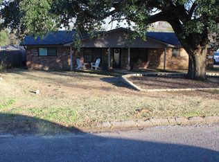 1308 N Steve St, White Oak, TX 75693