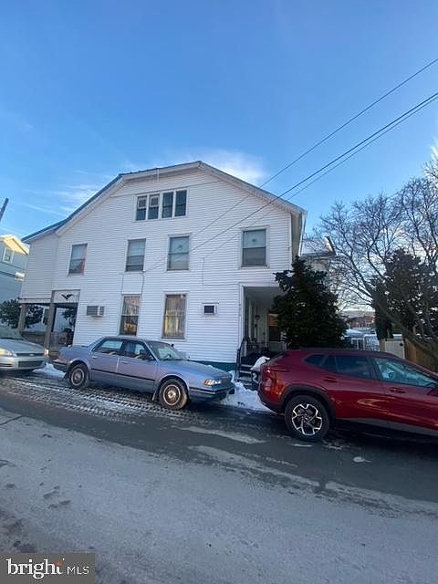 1st image of 216 North St