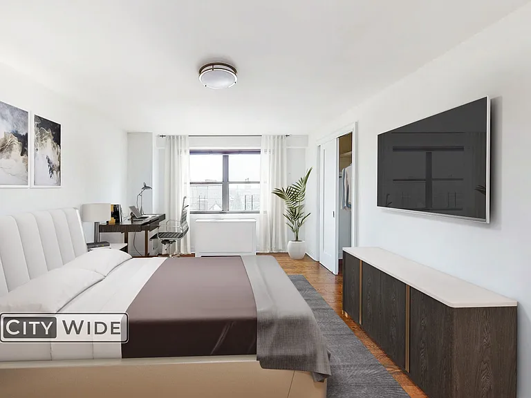 145 E 16th St #16B — Photo 2