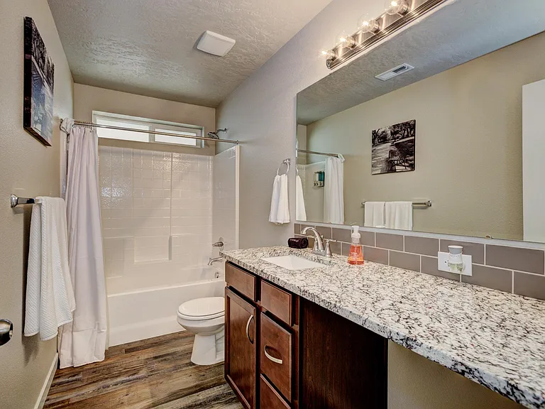 16572 Cypress Ln — Photo 8