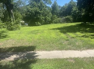 1329 W Austin St, Paris, TX 75460