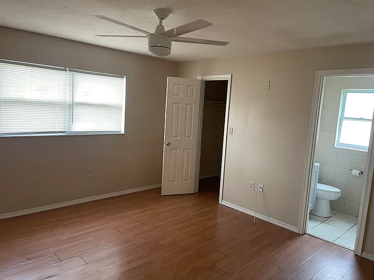 5633 Auld Ln — Photo 26