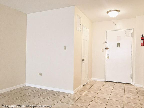 5th image of 166-14 Hillside Ave #3F