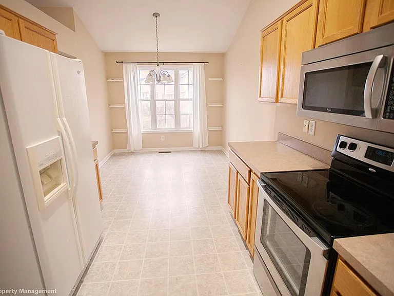 870 New Village Dr NW — Photo 6