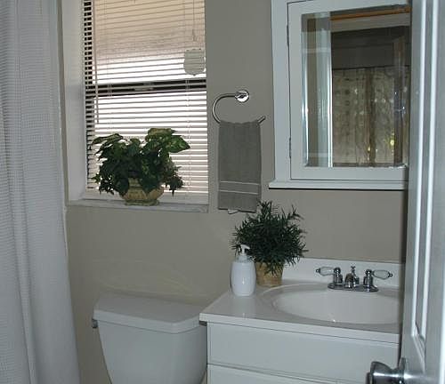 5th image of 500 Glenwood Dr