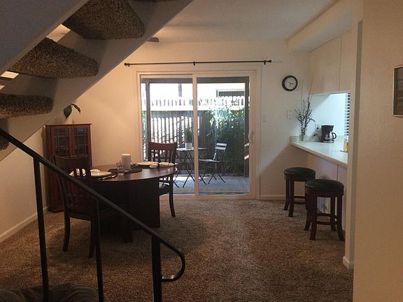 4th image of 1912 Benita Dr Unit 2