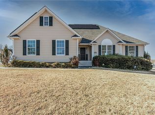 7628 Rolling Hill Rd, North Prince George, VA 23860