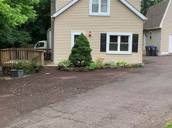 1492 Sumneytown Pike, Lansdale, PA 19446