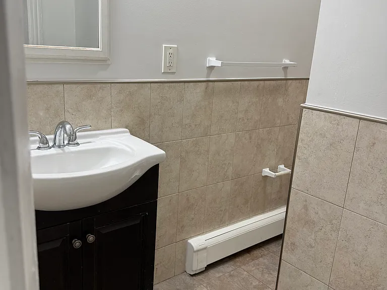 15 E Clay Ave #2 — Photo 7