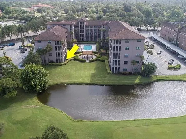 6150 Gulfport Blvd S APT 101, Gulfport, FL 33707