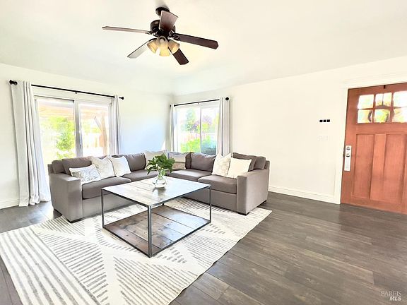 5th image of 1233 Gordon Lane