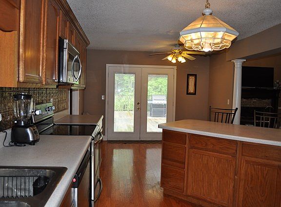 5th image of 4877 New Paintsville Rd