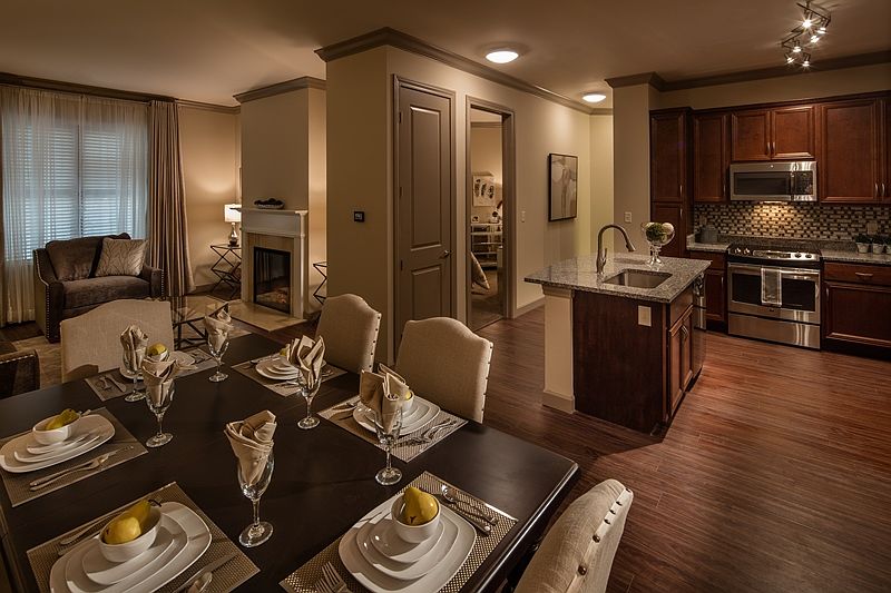 1st image of 4567 W Pine Blvd APT 526