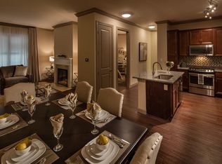4567 W Pine Blvd APT 526, Saint Louis, MO 63108