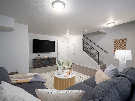 4th image of 15065 S Halter Way