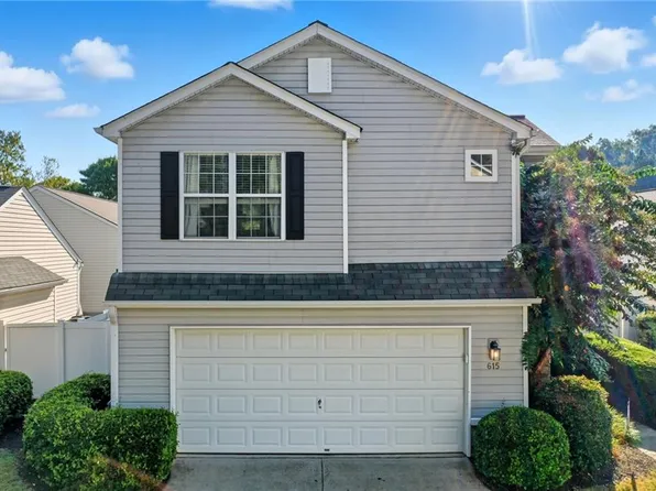 615 Bedford Ct, Woodstock, GA 30188