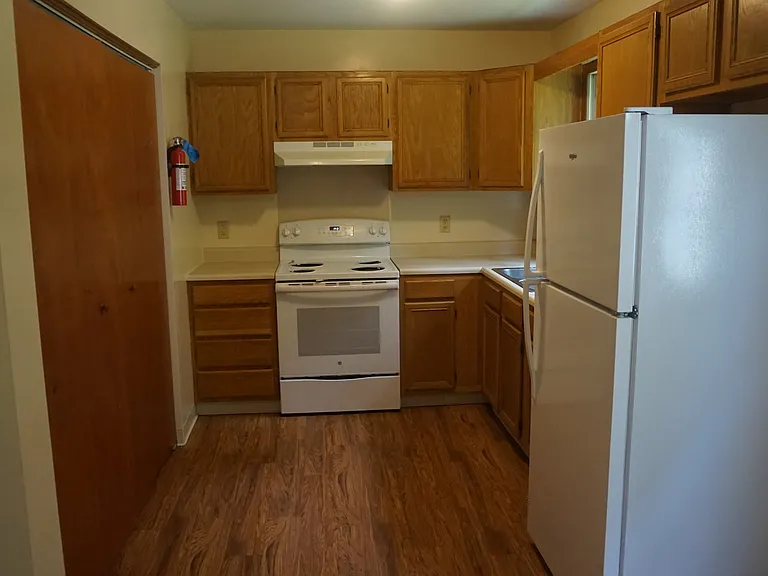 311 Juniper Dr — Photo 3