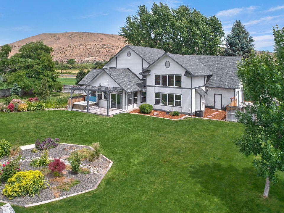 1st image of 1790 Longmire Ln