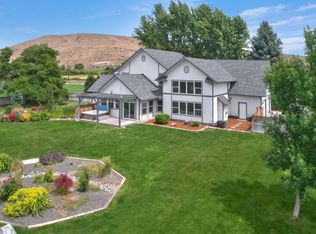 1790 Longmire Ln, Selah, WA 98942