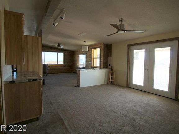 4th image of 494 Lake Havasu Ln