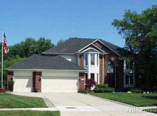 36497 Audrey Rd, New Baltimore, MI 48047