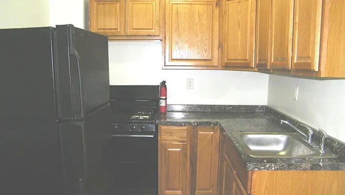 Rented by Francis Castoria LREB | media 22