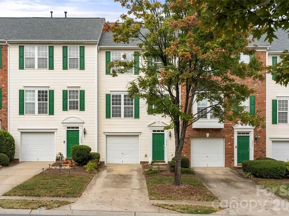 10213 Garrett Grigg Rd, Charlotte, NC 28262