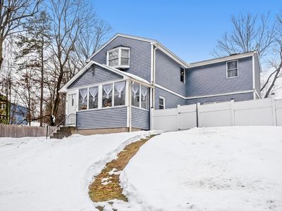 8 Putnam St, Springfield, MA, 01109