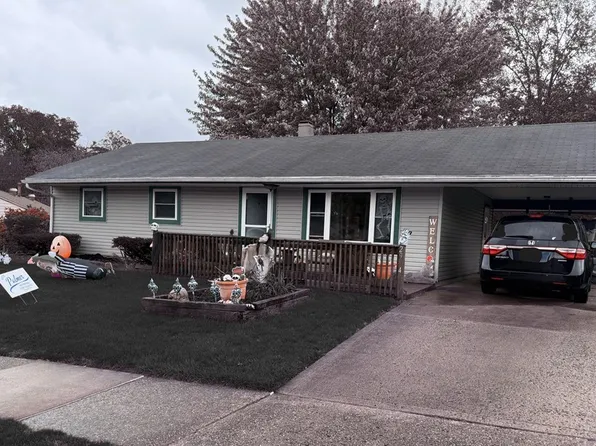 2954 Powhattan Pl, Kettering, OH 45420