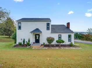 916 Starling Dr, Kingsport, TN 37660