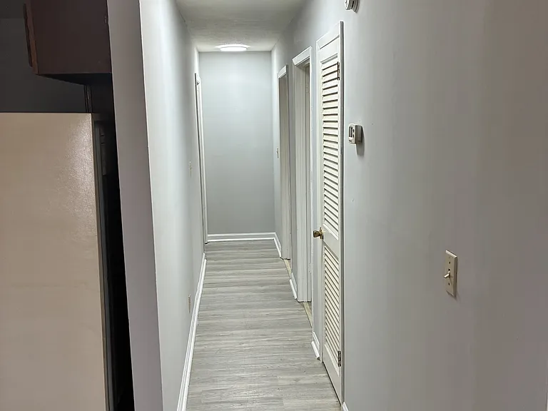 6809 Adrian Rd #B — Photo 13