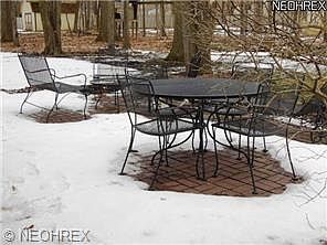 3rd image of 8534 Wedgewood Ct
