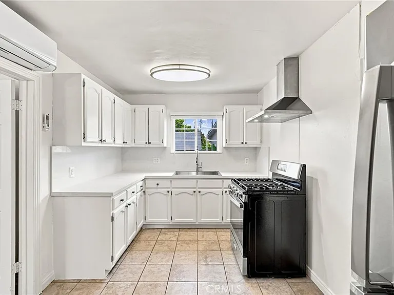 5917 Morrill Ave — Photo 10
